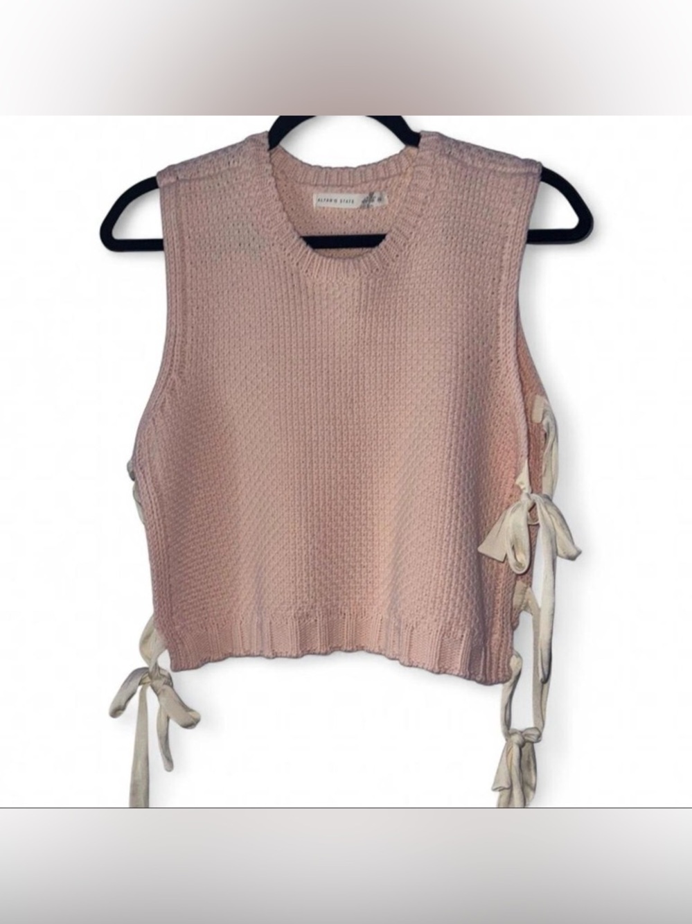 Altar'd State Blush Pink Knit Side-Tie Sleeveless Bow Top never worn size M